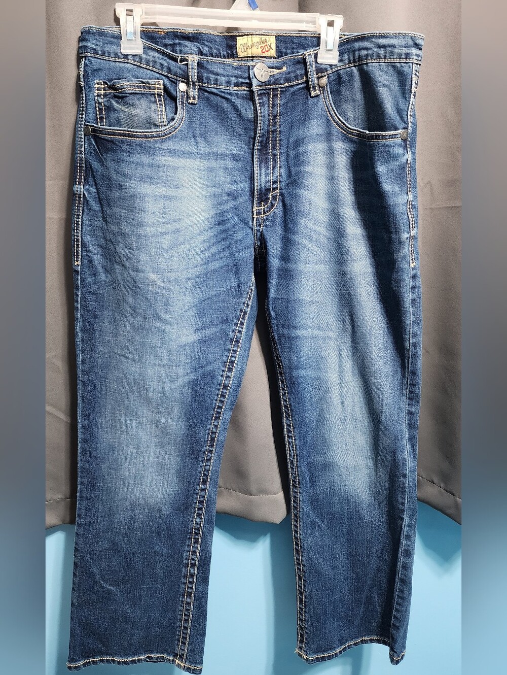 Wrangler Men's Bootcut Jeans - Blue Wash